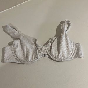White Abercrombie and Fitch bikini top